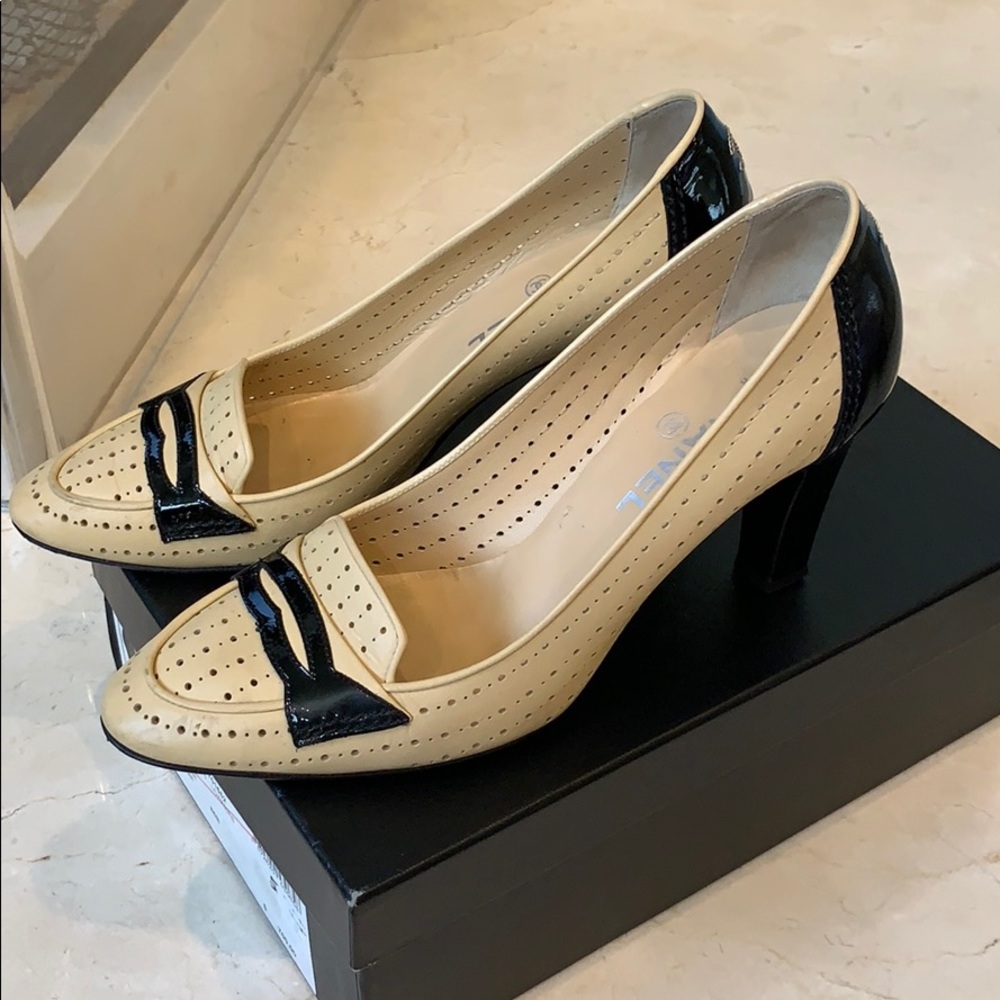 Chanel authentic mocassins- loafers beige - Picture 3 of 8
